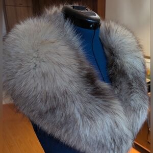 Luxurious Fur Collar